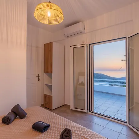 Crown Luxurious Residences, Willa *