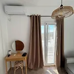וילה Crown Luxurious Residences, קיתנוס