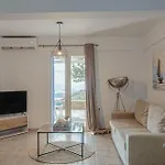 Crown Luxurious Residences, קיתנוס