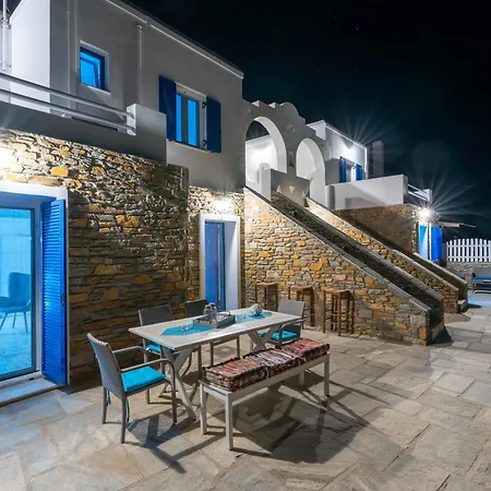 Crown Luxurious Residences, Villa