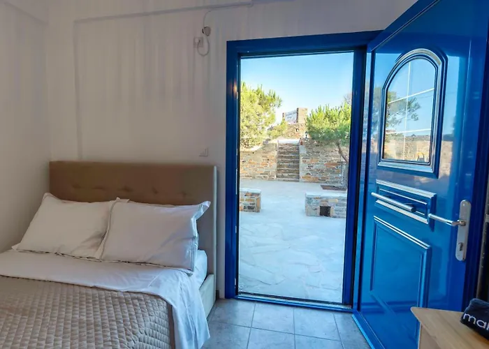 Crown Luxurious Residences, * Kythnos