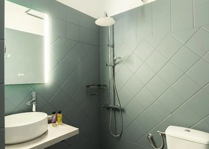 Crown Luxurious Residences,